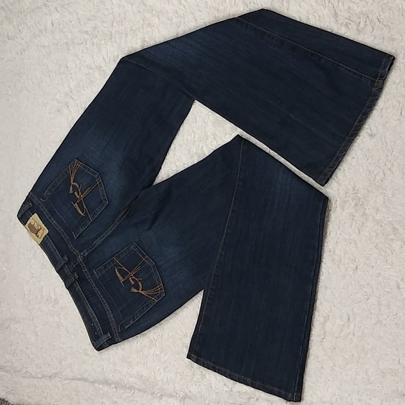 Chip and Pepper Production Laguna Beach  Blue Dark Wash Mid Rise Flare Jean - Picture 14 of 14
